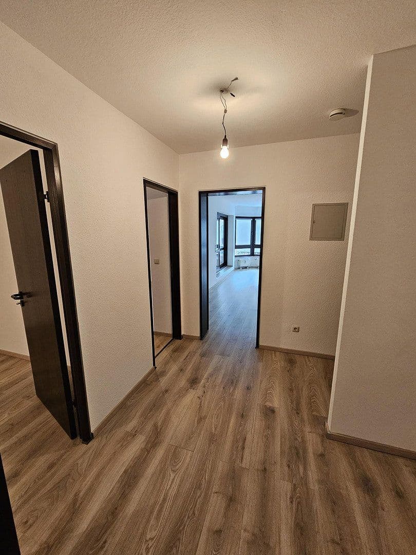 Prenájom bytu 2-izbový 75 m², Wiesbaden, Hesensko Prenájom bytu 2-izbový 75 m², Wiesbaden, Hesensko