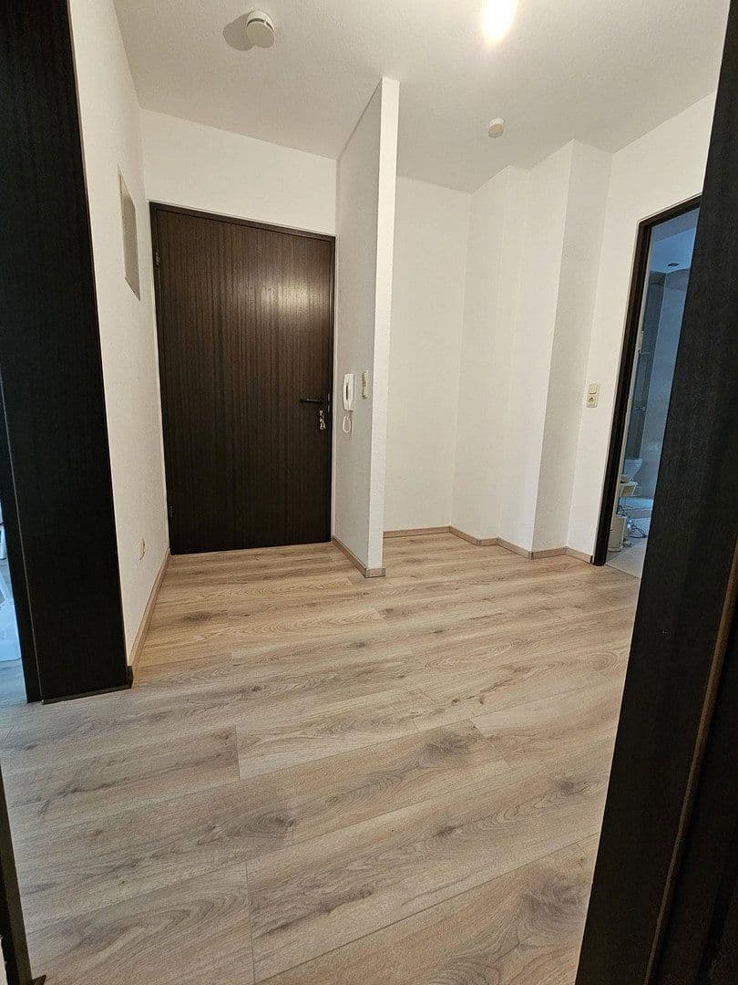 Prenájom bytu 2-izbový 75 m², Wiesbaden, Hesensko Prenájom bytu 2-izbový 75 m², Wiesbaden, Hesensko