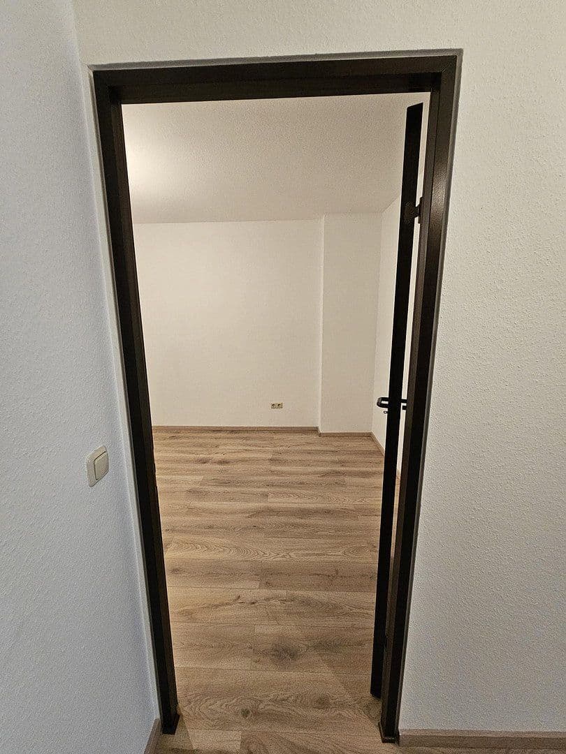 Prenájom bytu 2-izbový 75 m², Wiesbaden, Hesensko Prenájom bytu 2-izbový 75 m², Wiesbaden, Hesensko