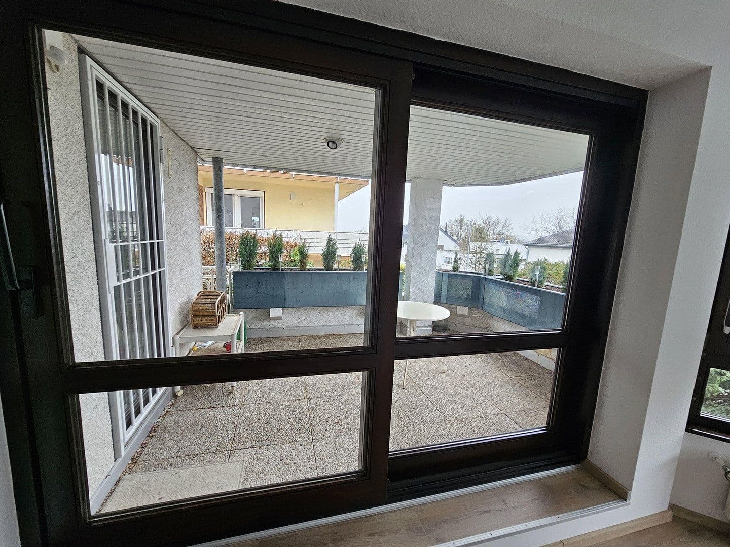 Prenájom bytu 2-izbový 75 m², Wiesbaden, Hesensko Prenájom bytu 2-izbový 75 m², Wiesbaden, Hesensko