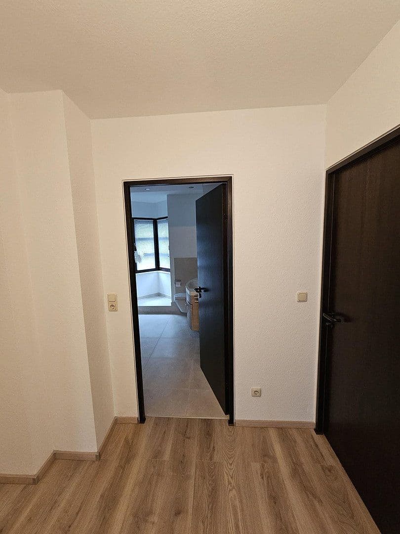 Prenájom bytu 2-izbový 75 m², Wiesbaden, Hesensko Prenájom bytu 2-izbový 75 m², Wiesbaden, Hesensko
