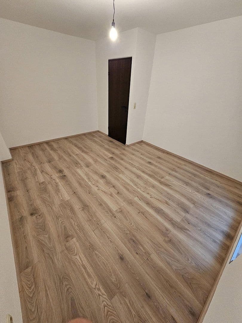 Prenájom bytu 2-izbový 75 m², Wiesbaden, Hesensko Prenájom bytu 2-izbový 75 m², Wiesbaden, Hesensko