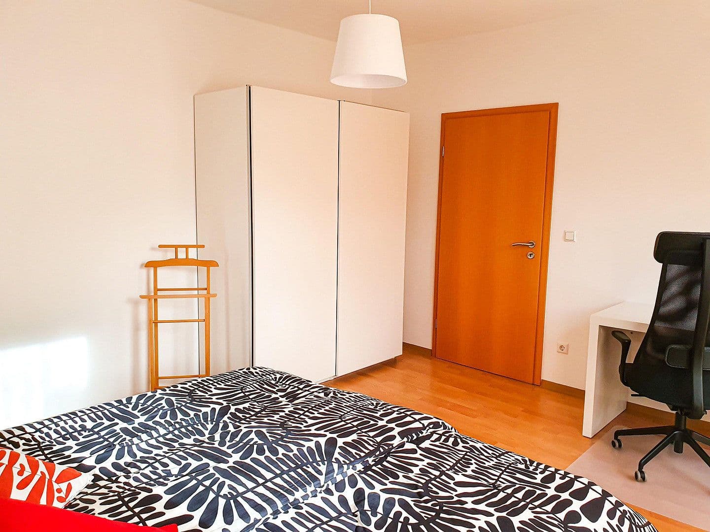 Prenájom bytu 2-izbový 41 m², Burgenlandstraße 65, Stuttgart, Bádensko-Wurttembersko Prenájom bytu 2-izbový 41 m², Burgenlandstraße 65, Stuttgart, Bádensko-Wurttembersko