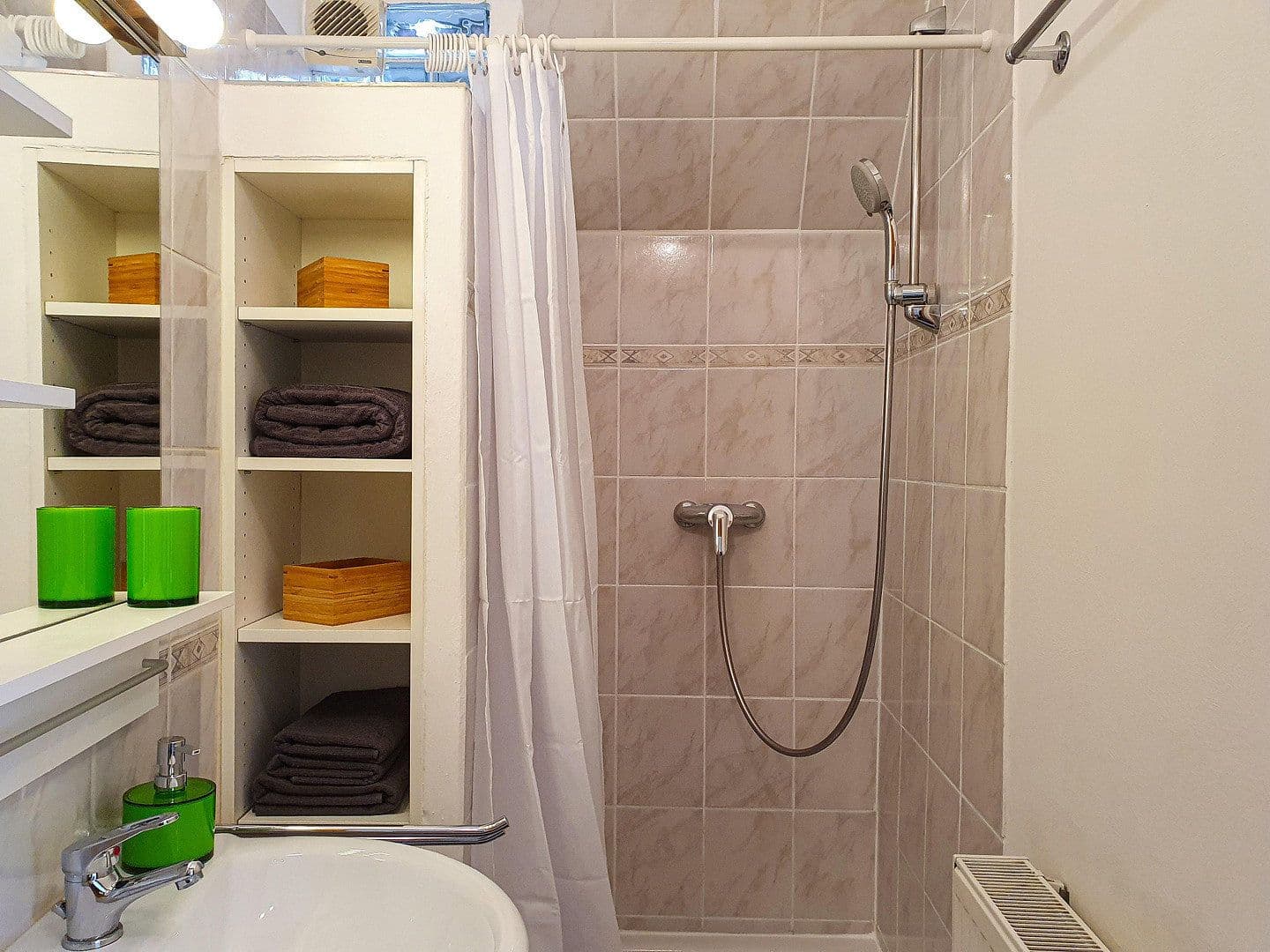 Prenájom bytu 2-izbový 41 m², Burgenlandstraße 65, Stuttgart, Bádensko-Wurttembersko Prenájom bytu 2-izbový 41 m², Burgenlandstraße 65, Stuttgart, Bádensko-Wurttembersko