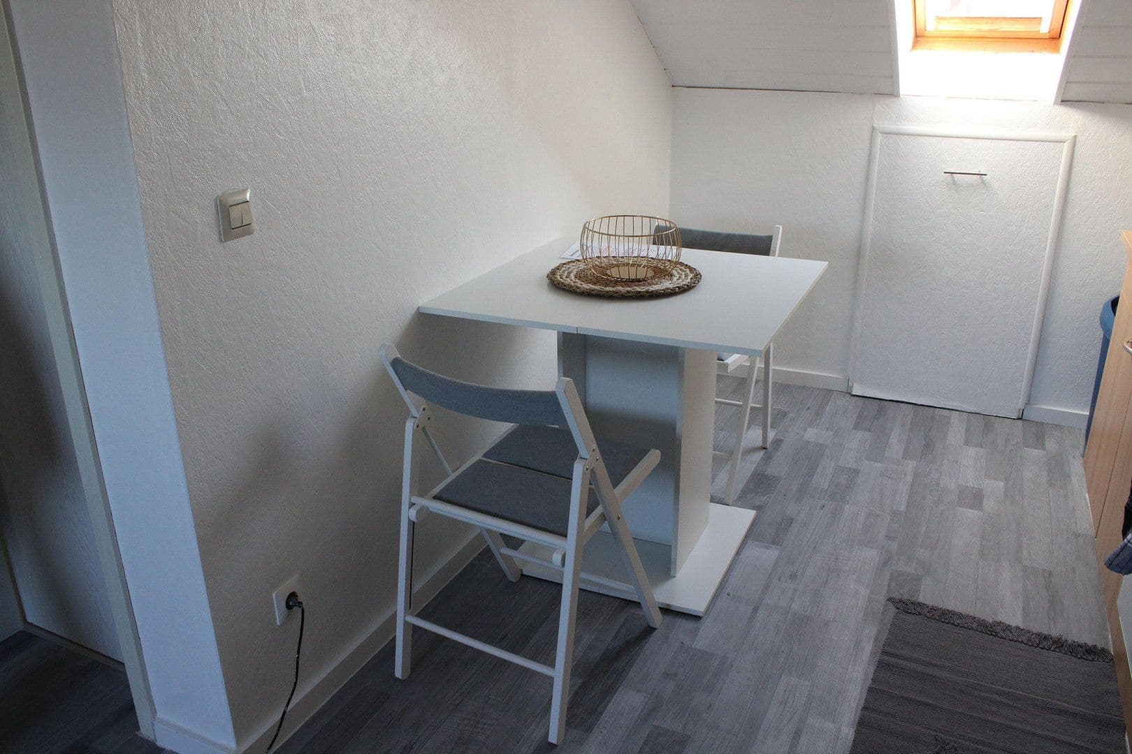 Prenájom bytu 2-izbový 35 m², Tal Str. 18/1, Untergruppenbach, Bádensko-Wurttembersko Prenájom bytu 2-izbový 35 m², Tal Str. 18/1, Untergruppenbach, Bádensko-Wurttembersko