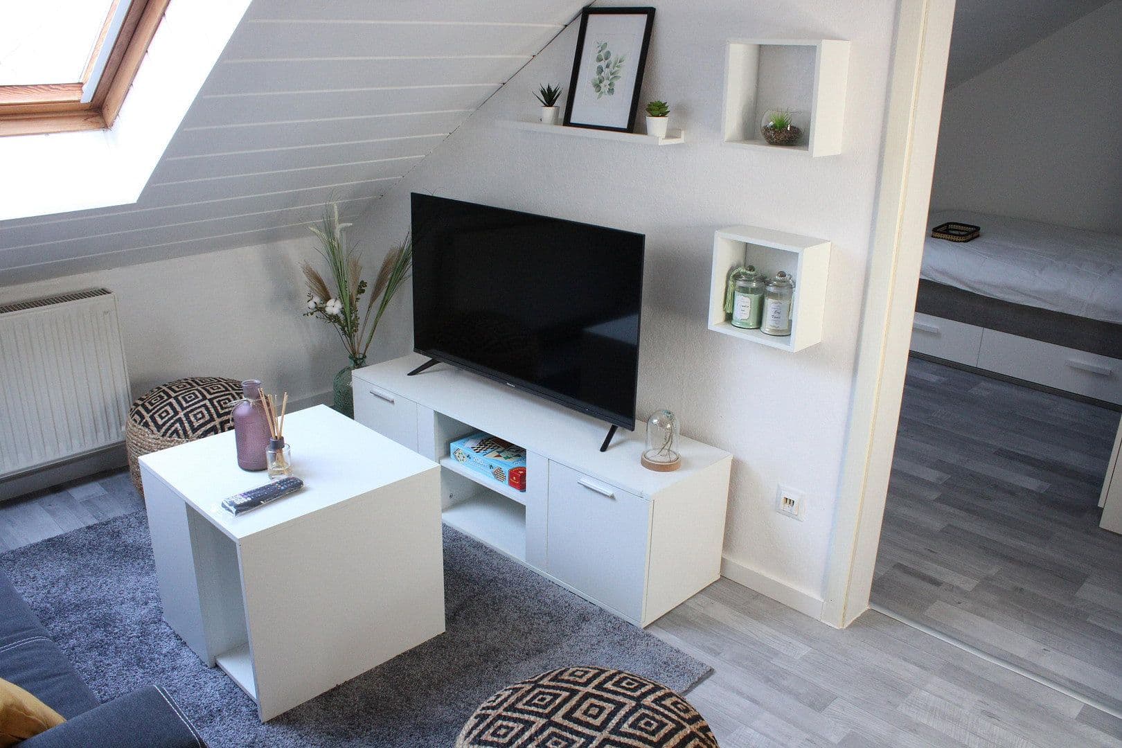 Prenájom bytu 2-izbový 35 m², Tal Str. 18/1, Untergruppenbach, Bádensko-Wurttembersko Prenájom bytu 2-izbový 35 m², Tal Str. 18/1, Untergruppenbach, Bádensko-Wurttembersko