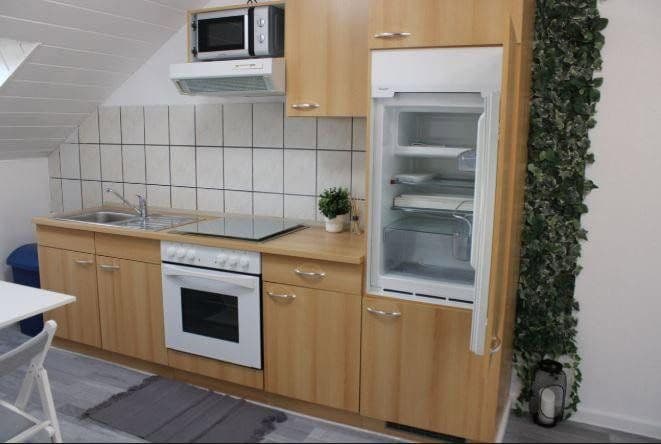Prenájom bytu 2-izbový 35 m², Tal Str. 18/1, Untergruppenbach, Bádensko-Wurttembersko Prenájom bytu 2-izbový 35 m², Tal Str. 18/1, Untergruppenbach, Bádensko-Wurttembersko