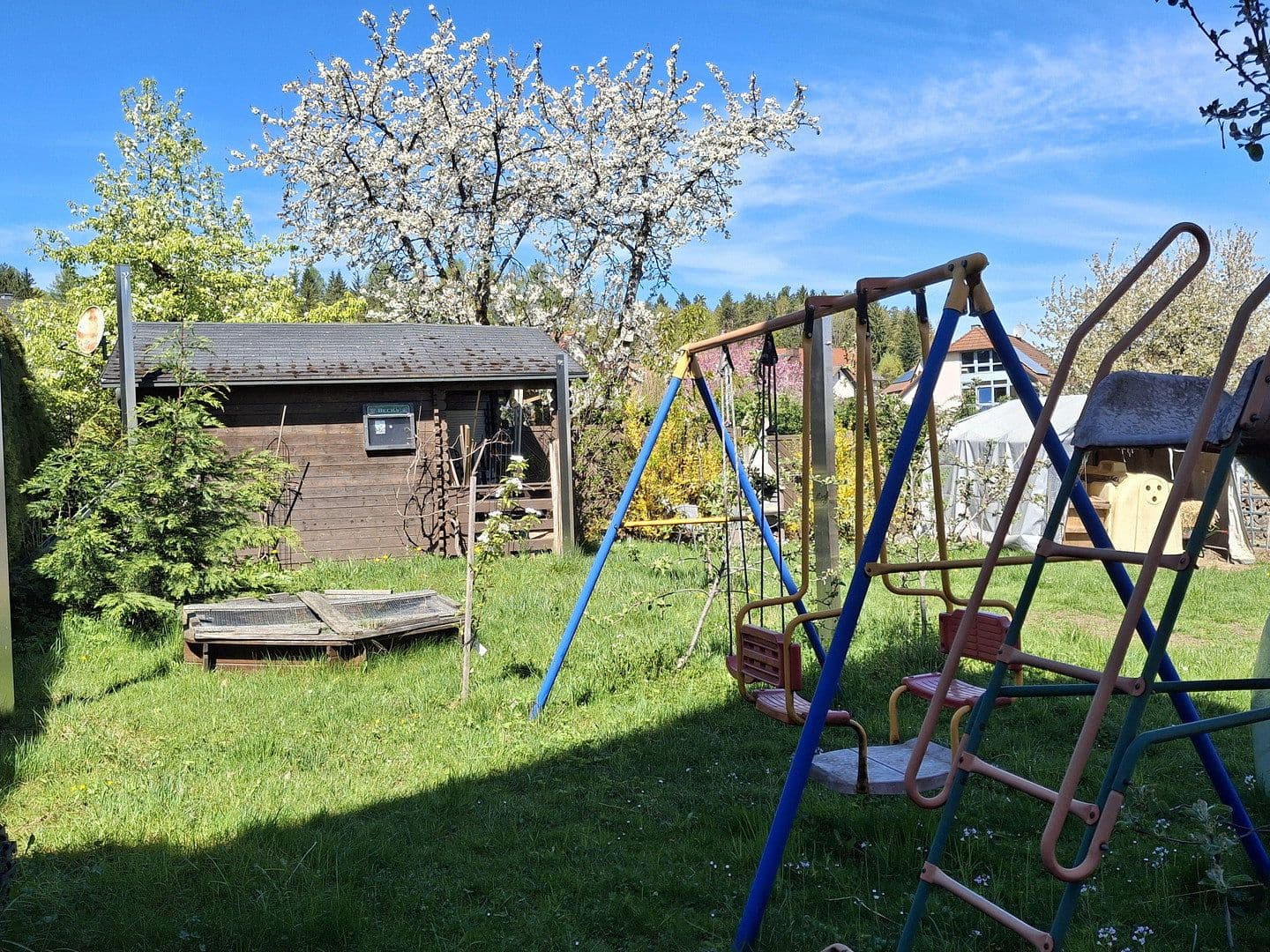 Prenájom bytu 5-izbový 130 m², Geschwand 76, Obertrubach, Bavorsko Prenájom bytu 5-izbový 130 m², Geschwand 76, Obertrubach, Bavorsko