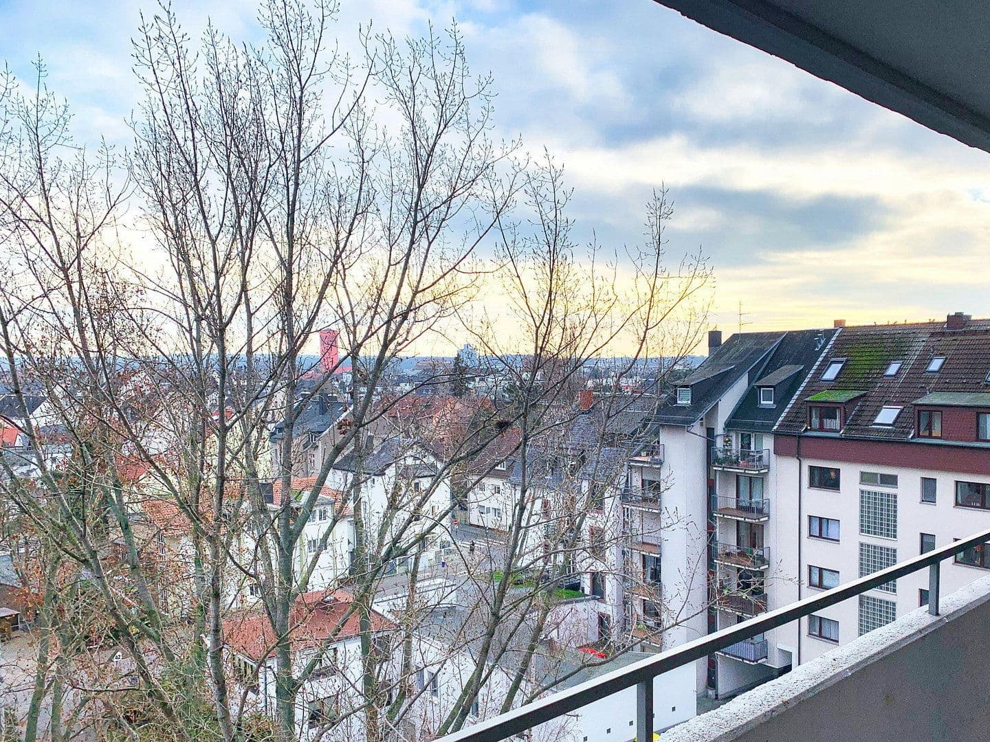 Prenájom bytu 1-izbový 37 m², Im Mainfeld 42, Frankfurt, Hesensko Prenájom bytu 1-izbový 37 m², Im Mainfeld 42, Frankfurt, Hesensko