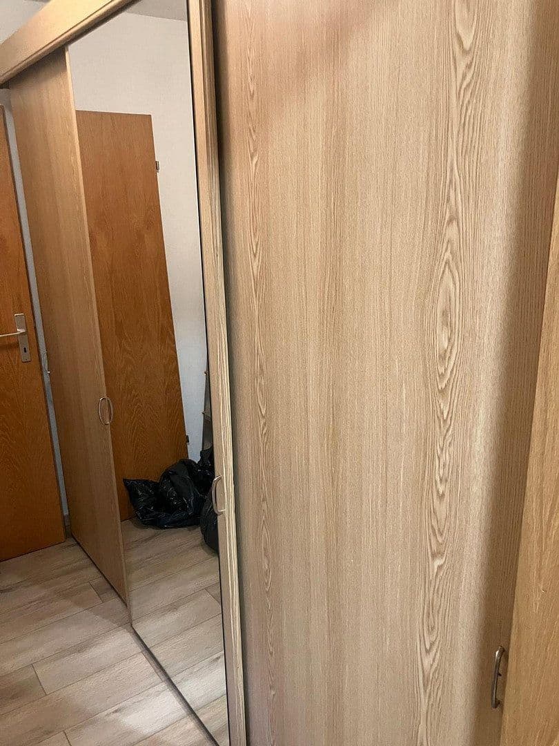 Prenájom bytu 2-izbový 38 m², Siegen, Severné Porýnie - Westfálsko Prenájom bytu 2-izbový 38 m², Siegen, Severné Porýnie - Westfálsko