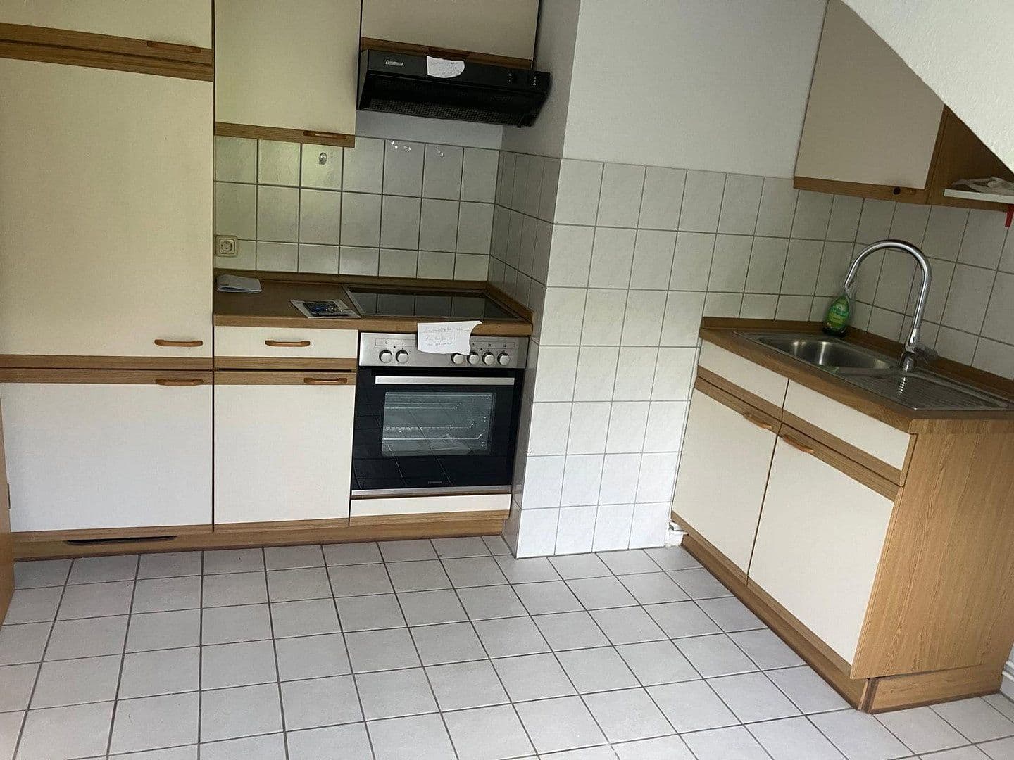 Prenájom bytu 2-izbový 38 m², Siegen, Severné Porýnie - Westfálsko Prenájom bytu 2-izbový 38 m², Siegen, Severné Porýnie - Westfálsko
