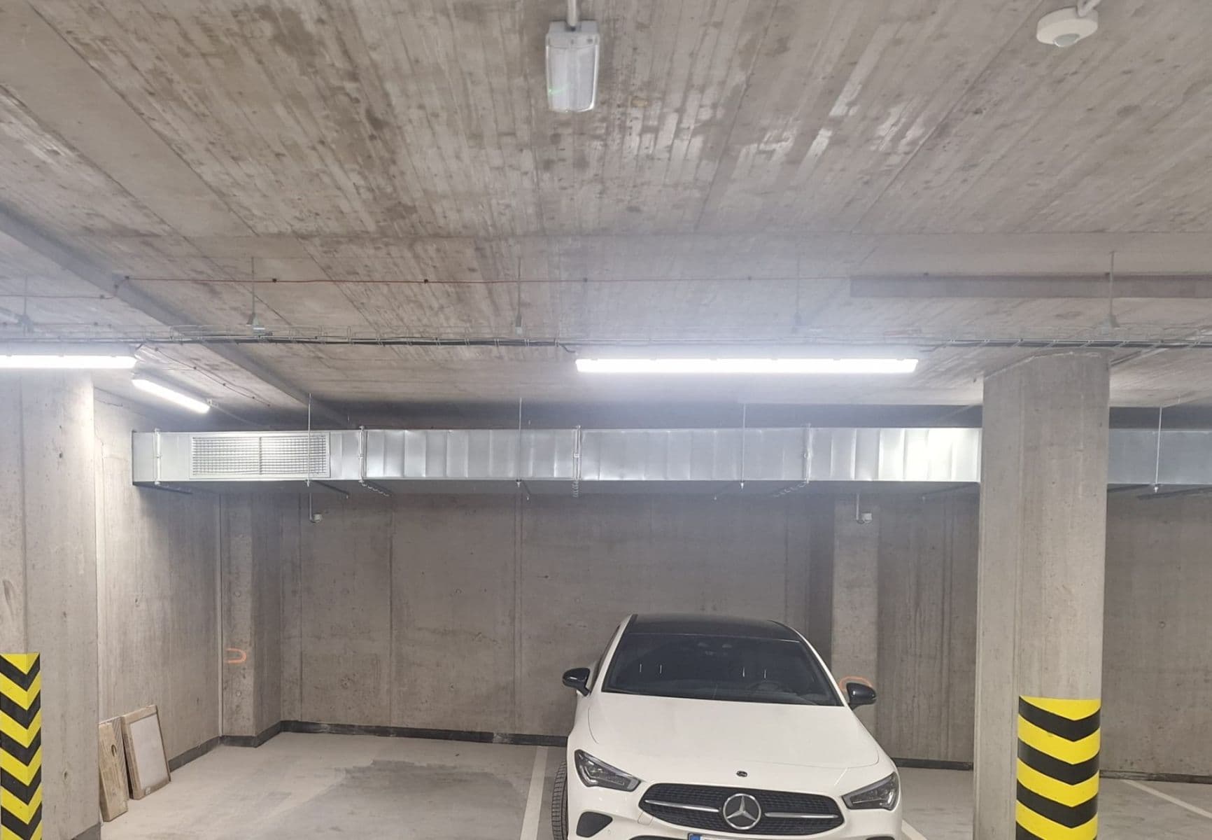 Prenájom garáže 25 m², Ondrova, Brno, Jihomoravský kraj Prenájom garáže 25 m², Ondrova, Brno, Jihomoravský kraj