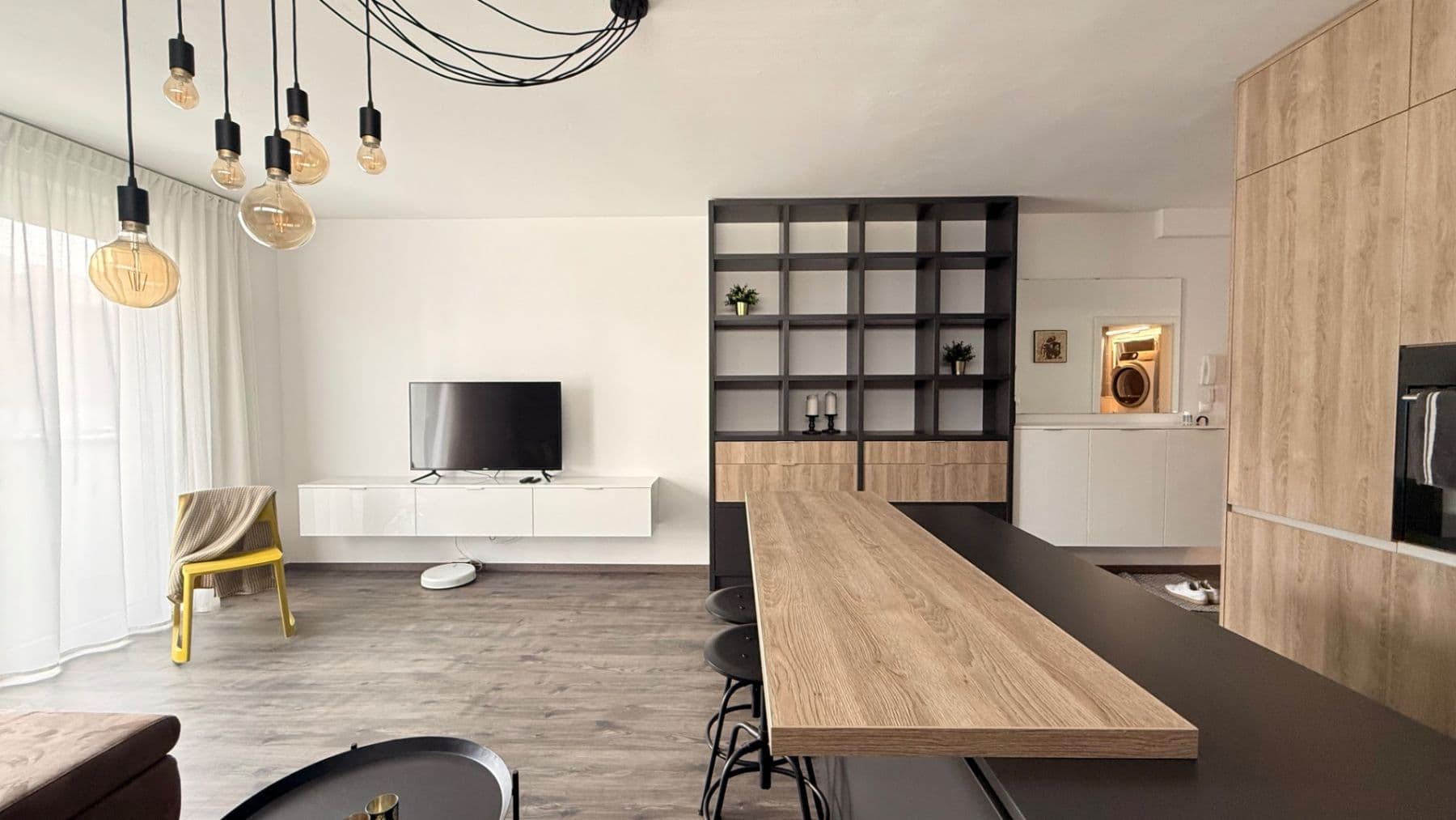 Prenájom bytu 2-izbový 52 m², Pri Hrubej lúke, Dúbravka, Bratislavský kraj Prenájom bytu 2-izbový 52 m², Pri Hrubej lúke, Dúbravka, Bratislavský kraj