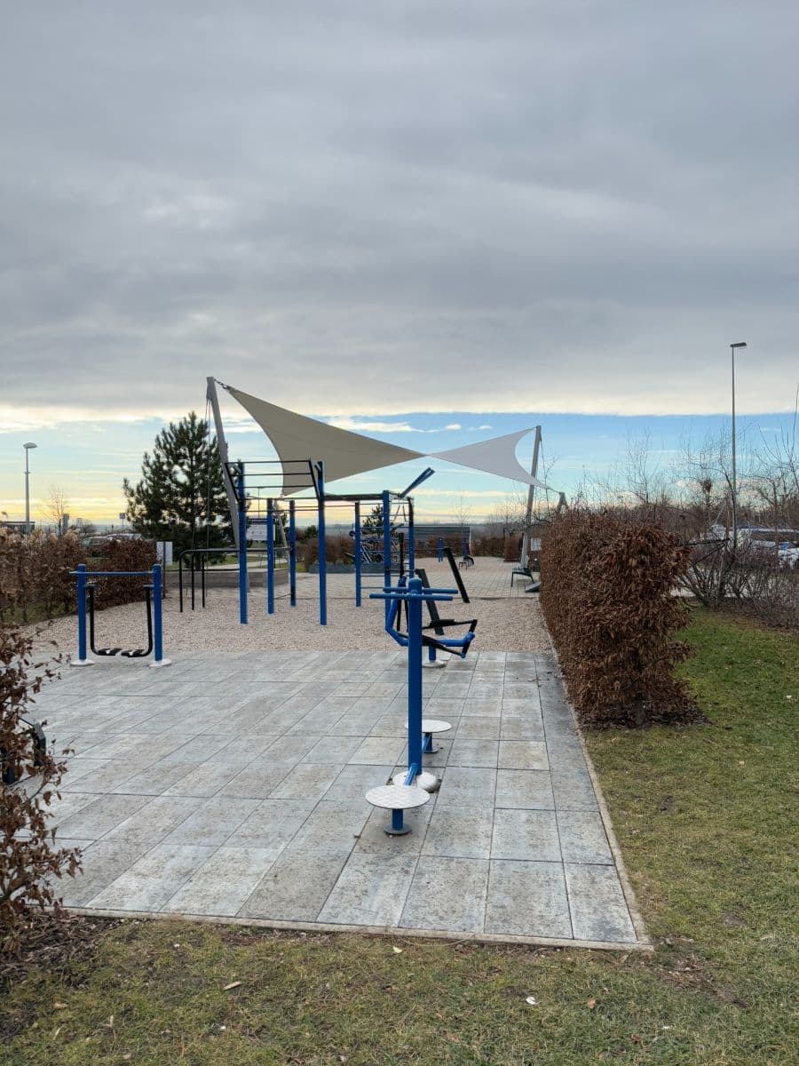 Prenájom bytu 1-izbový 30 m², Svitákova, Praha, Praha Prenájom bytu 1-izbový 30 m², Svitákova, Praha, Praha