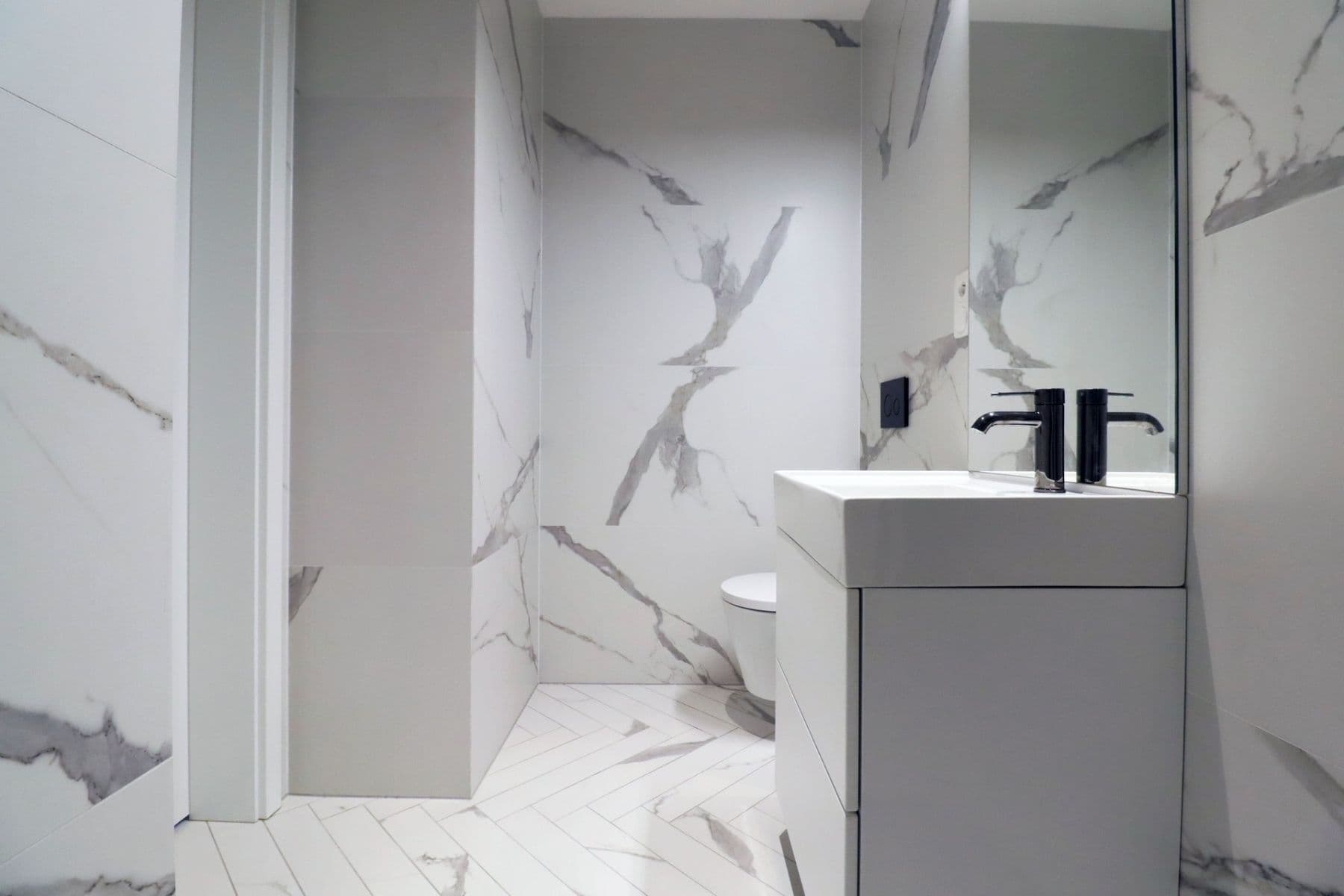 Prenájom bytu 2-izbový 75 m², Mánesova, Praha, Praha Prenájom bytu 2-izbový 75 m², Mánesova, Praha, Praha