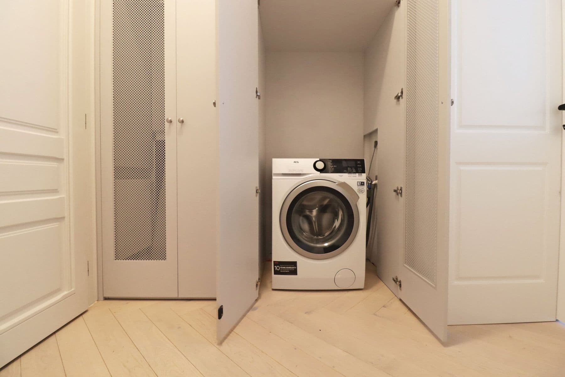 Prenájom bytu 2-izbový 75 m², Mánesova, Praha, Praha Prenájom bytu 2-izbový 75 m², Mánesova, Praha, Praha