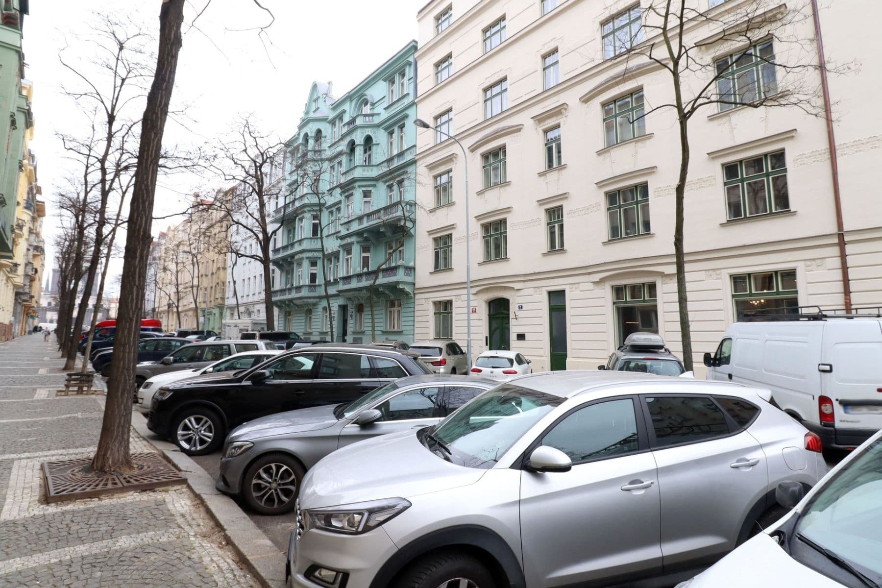 Prenájom bytu 2-izbový 75 m², Mánesova, Praha, Praha Prenájom bytu 2-izbový 75 m², Mánesova, Praha, Praha