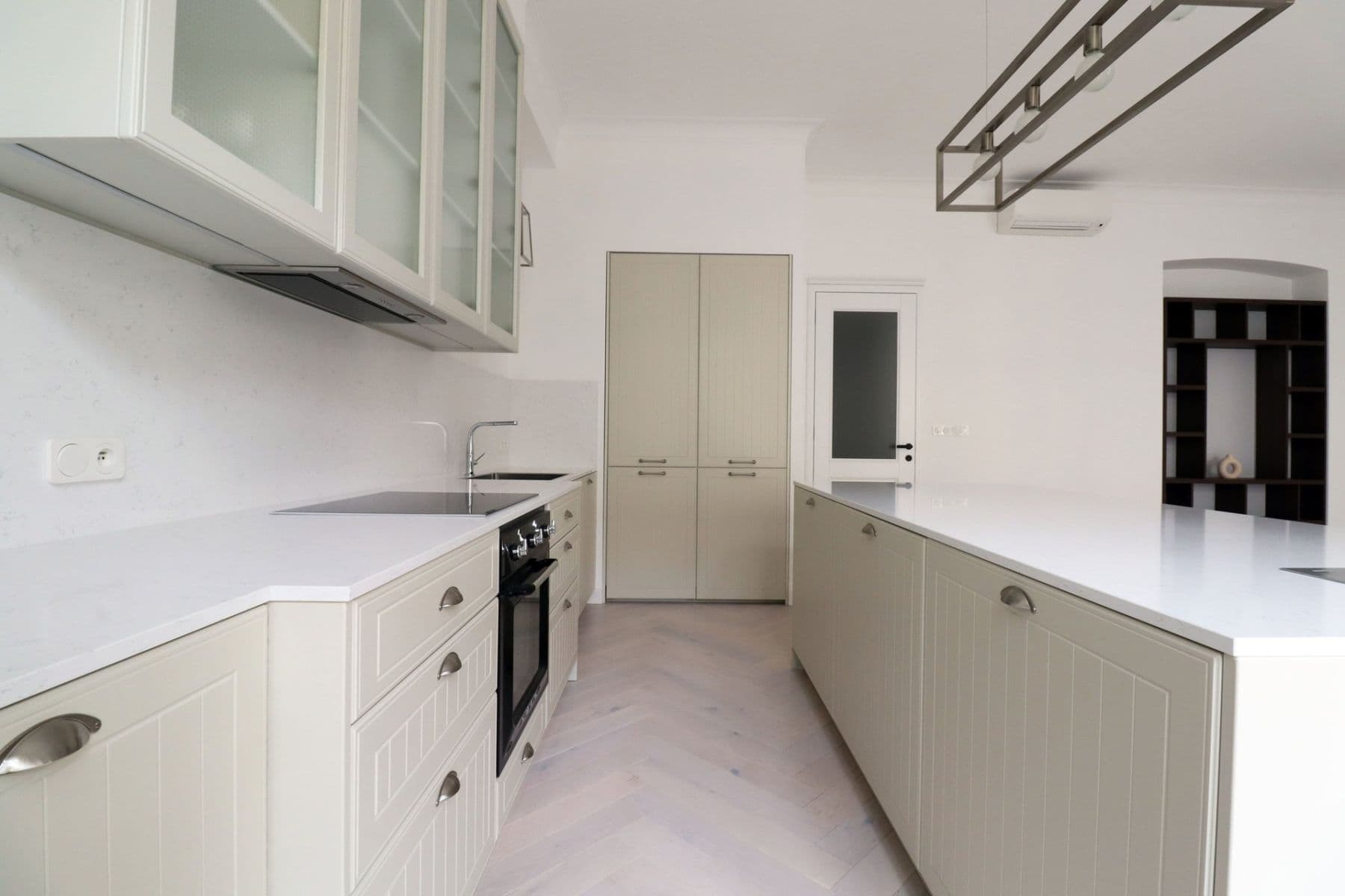 Prenájom bytu 2-izbový 75 m², Mánesova, Praha, Praha Prenájom bytu 2-izbový 75 m², Mánesova, Praha, Praha