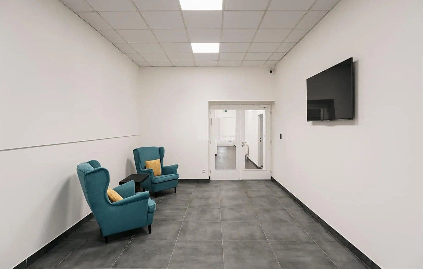 Prenájom kancelárie 15 m², Nádražní, Praha, Praha Prenájom kancelárie 15 m², Nádražní, Praha, Praha