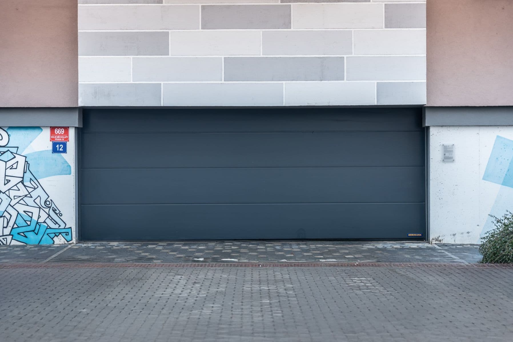 Predaj garáže 20 m², Honzíkova, Praha, Praha Predaj garáže 20 m², Honzíkova, Praha, Praha