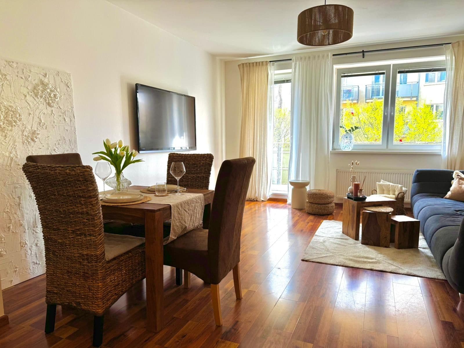 Prenájom bytu 3-izbový 78 m², Budapešťská, Praha, Praha Prenájom bytu 3-izbový 78 m², Budapešťská, Praha, Praha