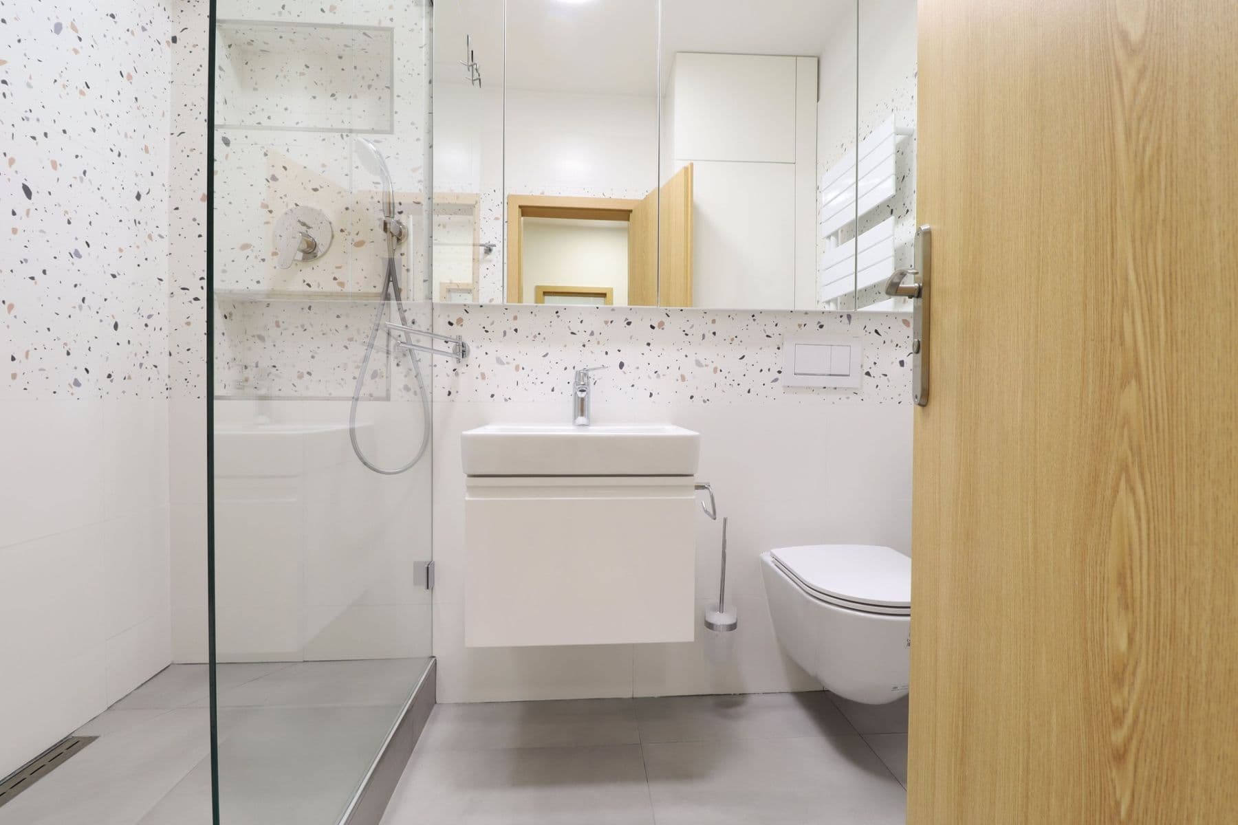 Prenájom bytu 2-izbový 56 m², V dolině, Praha, Praha Prenájom bytu 2-izbový 56 m², V dolině, Praha, Praha