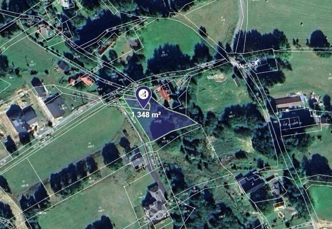 Predaj pozemku 1.348 m², Blatno, Ústecký kraj Predaj pozemku 1.348 m², Blatno, Ústecký kraj