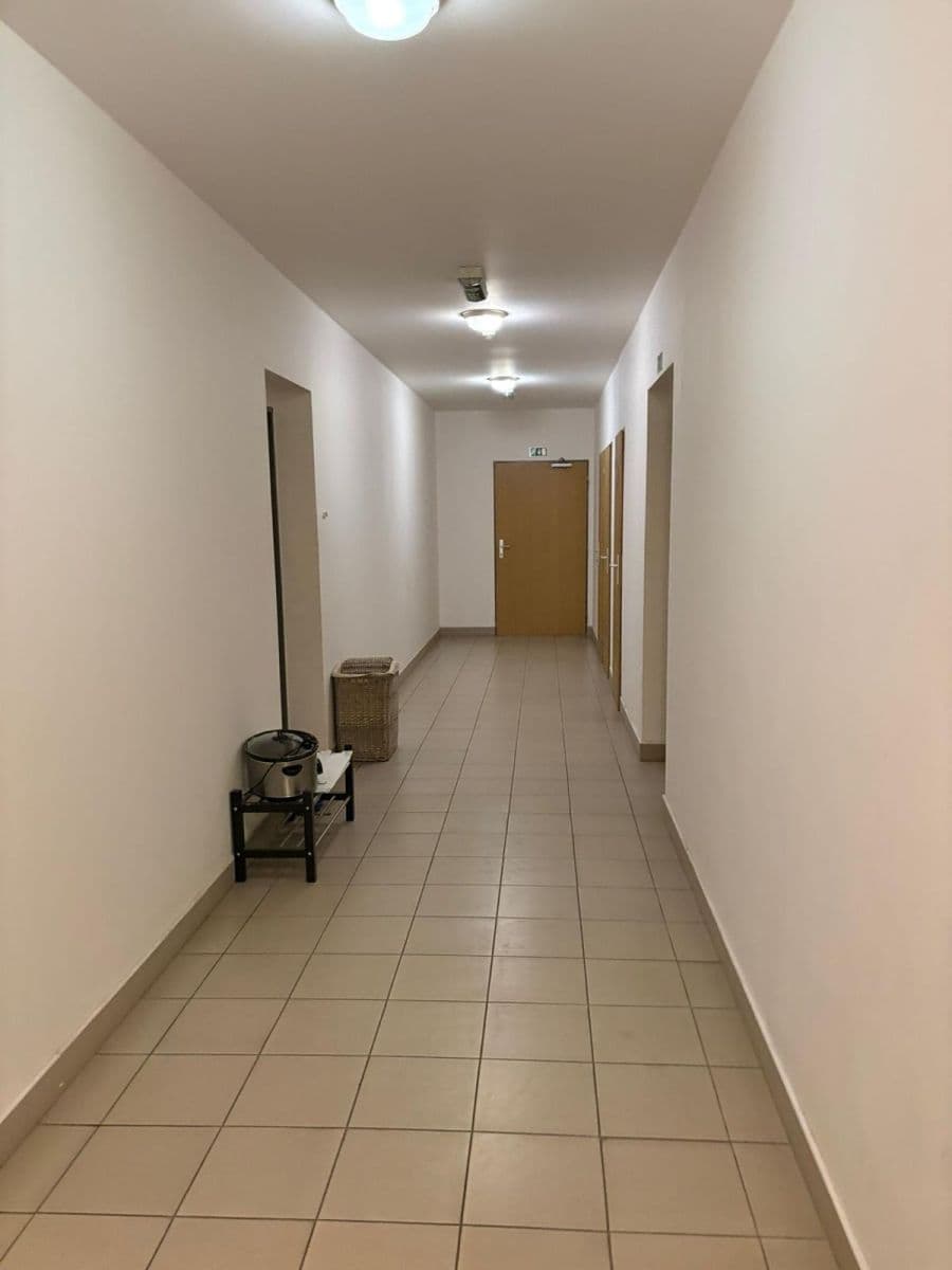 Prenájom bytu 2-izbový 52 m², V Honech, Klecany, Středočeský kraj Prenájom bytu 2-izbový 52 m², V Honech, Klecany, Středočeský kraj