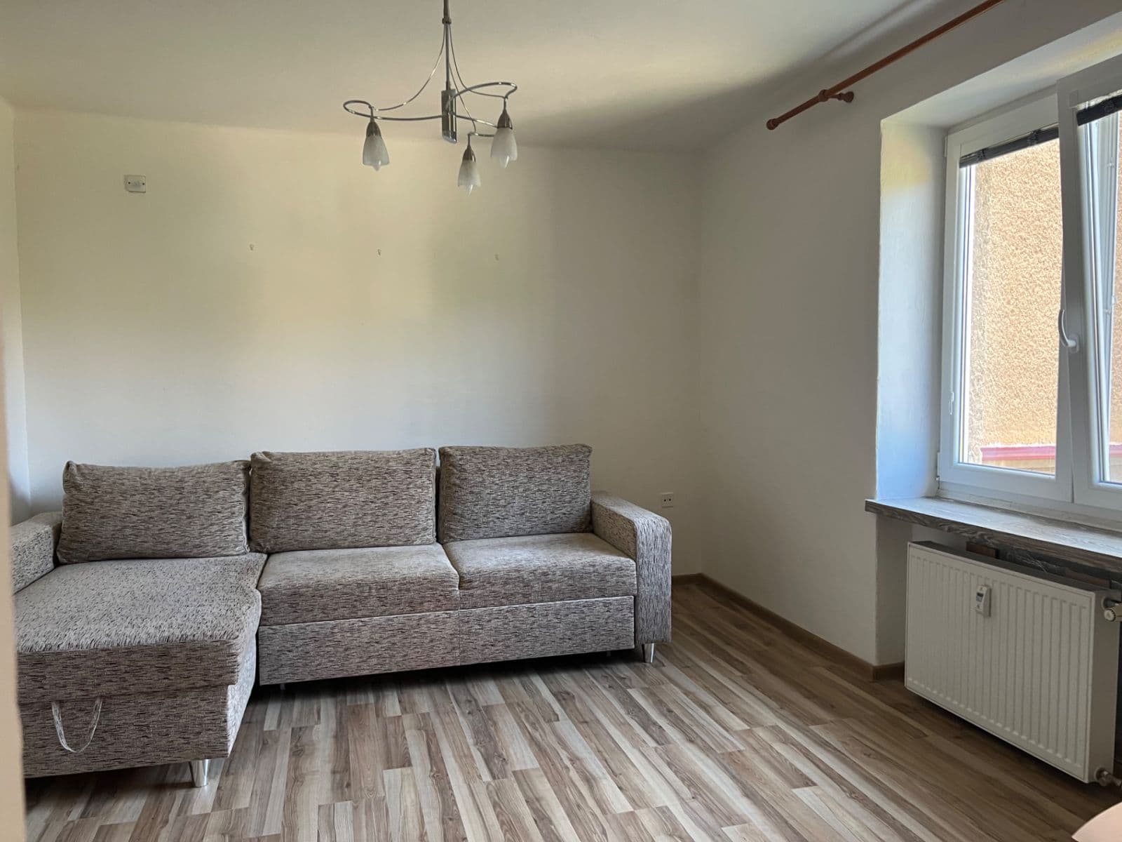 Predaj bytu 2-izbový 50 m², Handlová, Trenčiansky kraj Predaj bytu 2-izbový 50 m², Handlová, Trenčiansky kraj