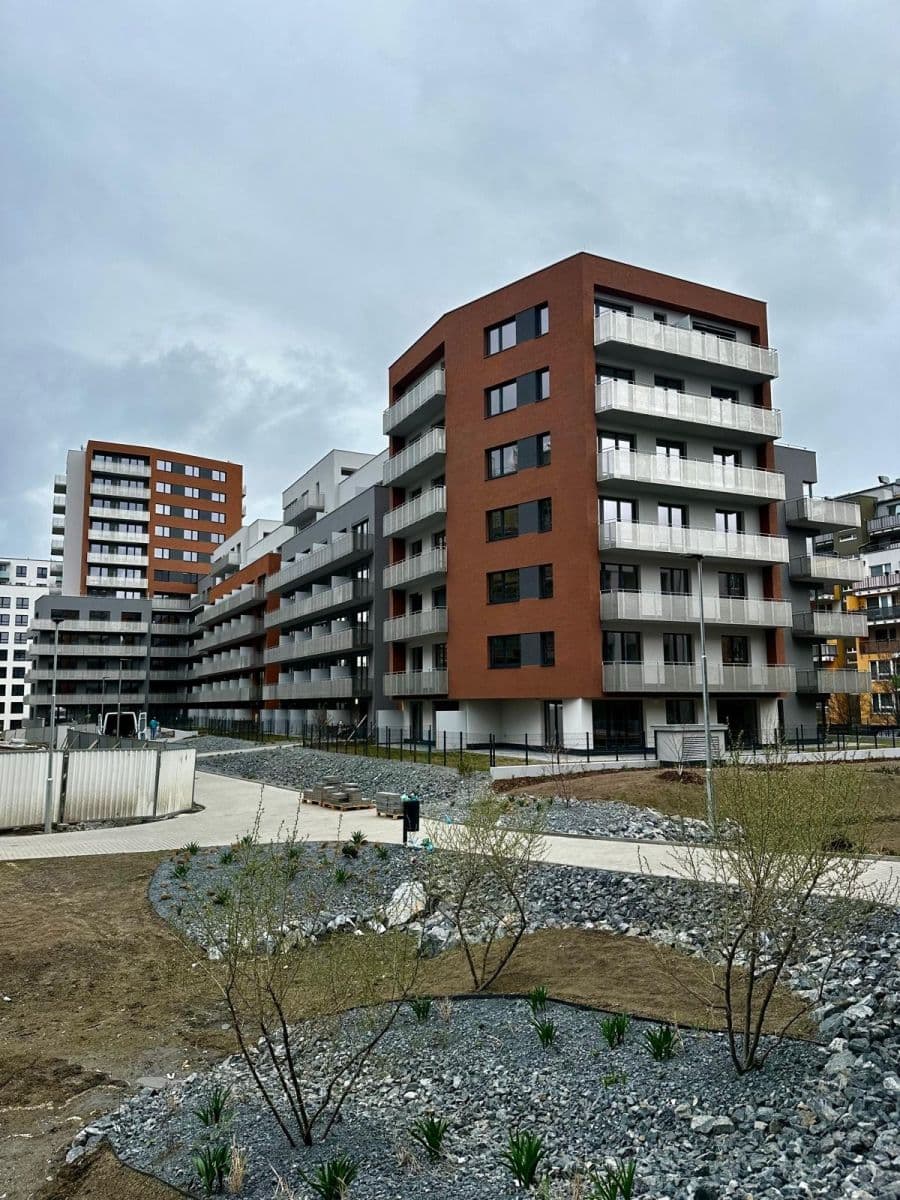 Prenájom bytu Garsoniéra 35 m², Gerstelova, Praha, Praha Prenájom bytu Garsoniéra 35 m², Gerstelova, Praha, Praha