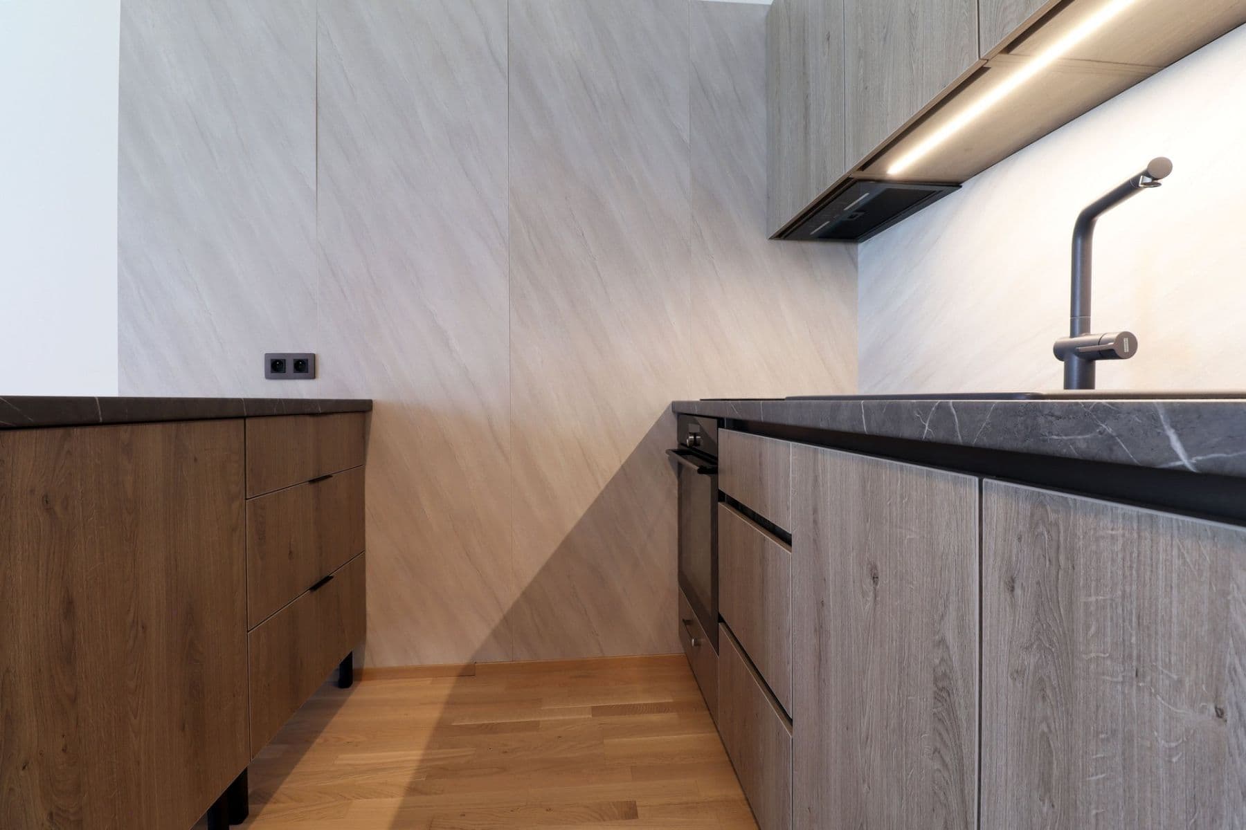 Prenájom bytu 1-izbový 36 m², Toyen, Praha, Praha Prenájom bytu 1-izbový 36 m², Toyen, Praha, Praha