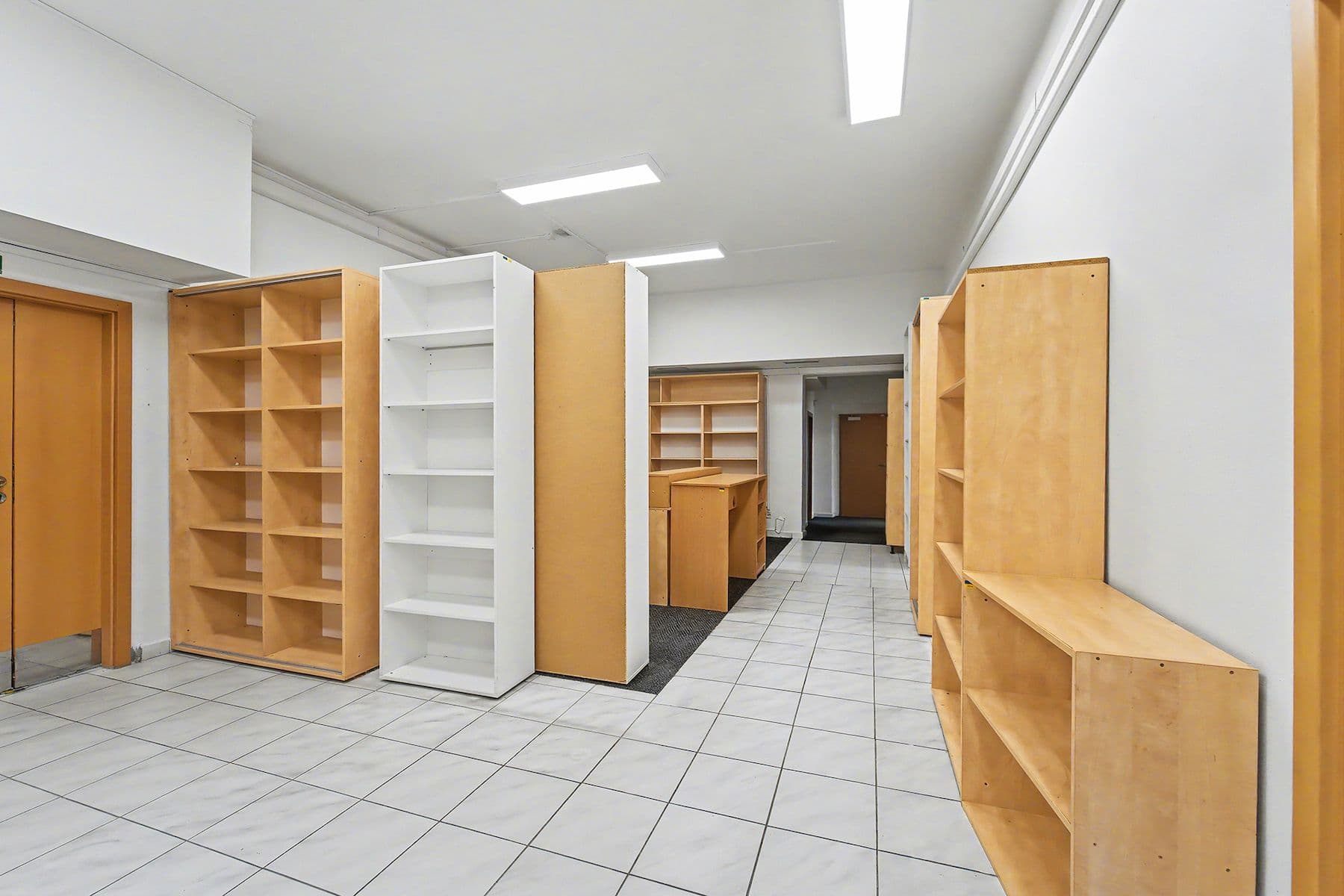 Predaj kancelárie 2.004 m², Čermákova, Kladno, Středočeský kraj Predaj kancelárie 2.004 m², Čermákova, Kladno, Středočeský kraj