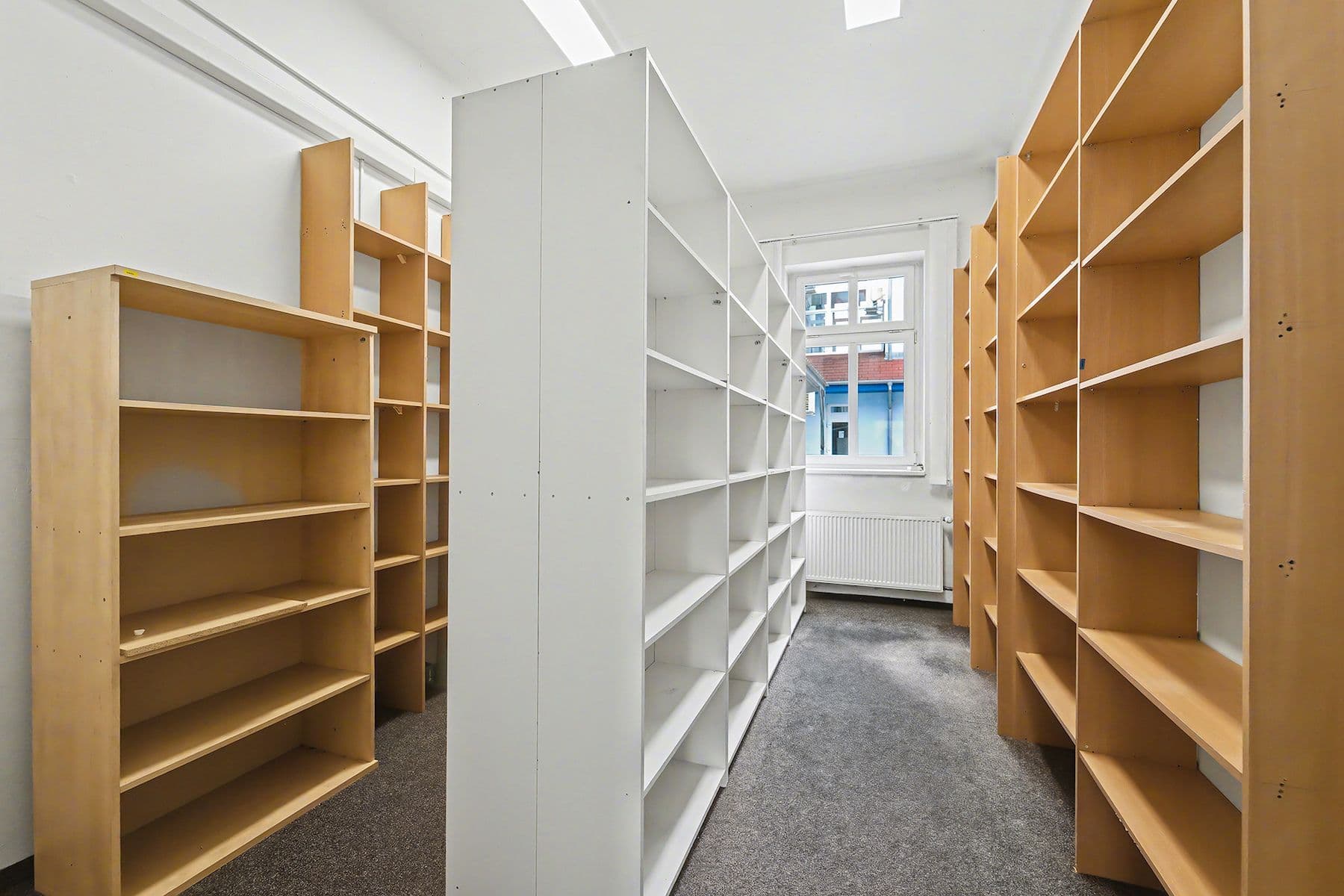 Predaj kancelárie 2.004 m², Čermákova, Kladno, Středočeský kraj Predaj kancelárie 2.004 m², Čermákova, Kladno, Středočeský kraj