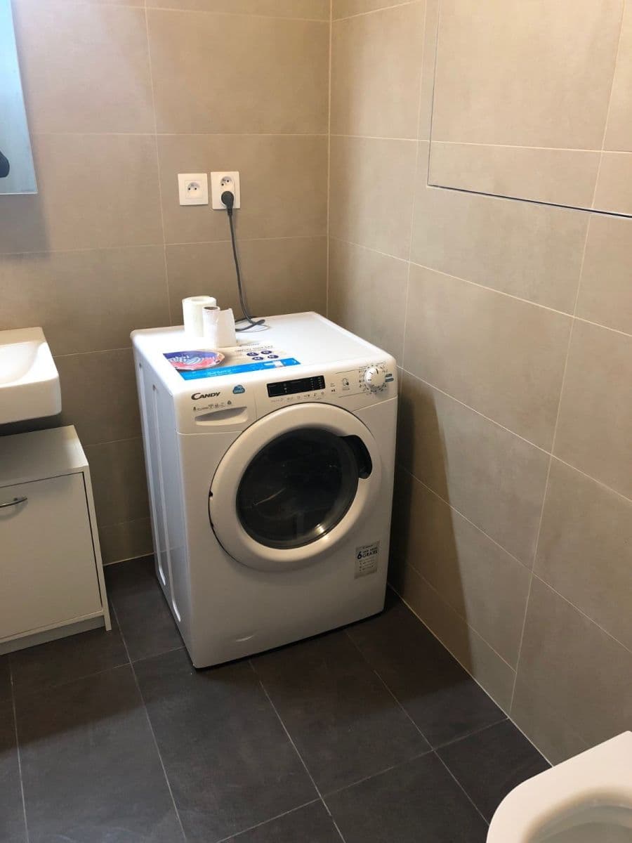 Predaj bytu 1-izbový 44 m², náměstí Biskupa Bruna, Ostrava, Moravskoslezský kraj Predaj bytu 1-izbový 44 m², náměstí Biskupa Bruna, Ostrava, Moravskoslezský kraj