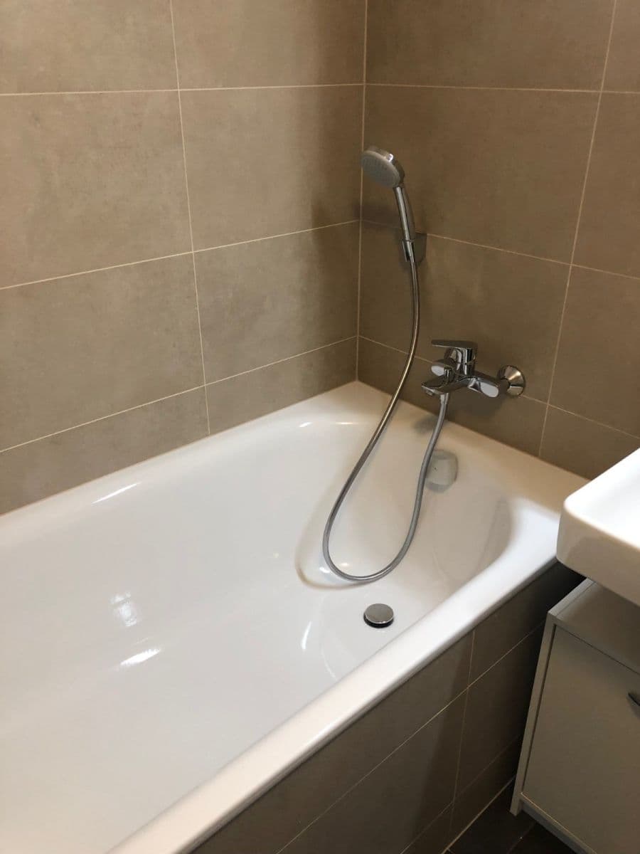 Predaj bytu 1-izbový 44 m², náměstí Biskupa Bruna, Ostrava, Moravskoslezský kraj Predaj bytu 1-izbový 44 m², náměstí Biskupa Bruna, Ostrava, Moravskoslezský kraj