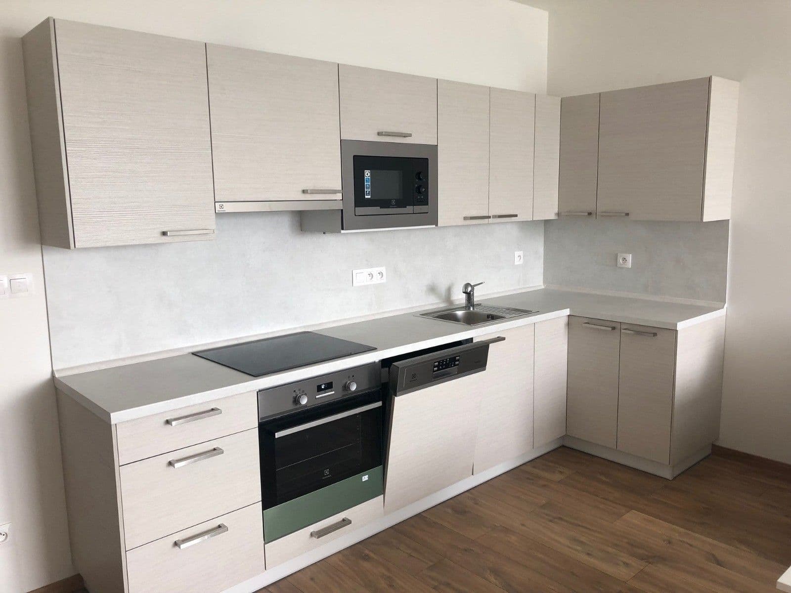 Predaj bytu 1-izbový 44 m², náměstí Biskupa Bruna, Ostrava, Moravskoslezský kraj Predaj bytu 1-izbový 44 m², náměstí Biskupa Bruna, Ostrava, Moravskoslezský kraj