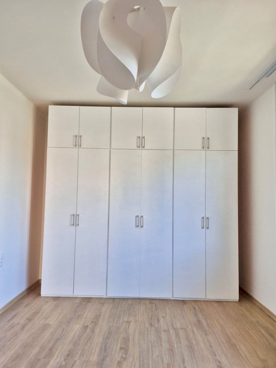 Prenájom bytu 2-izbový 55 m², Žilinská, Ostrava, Moravskoslezský kraj Prenájom bytu 2-izbový 55 m², Žilinská, Ostrava, Moravskoslezský kraj