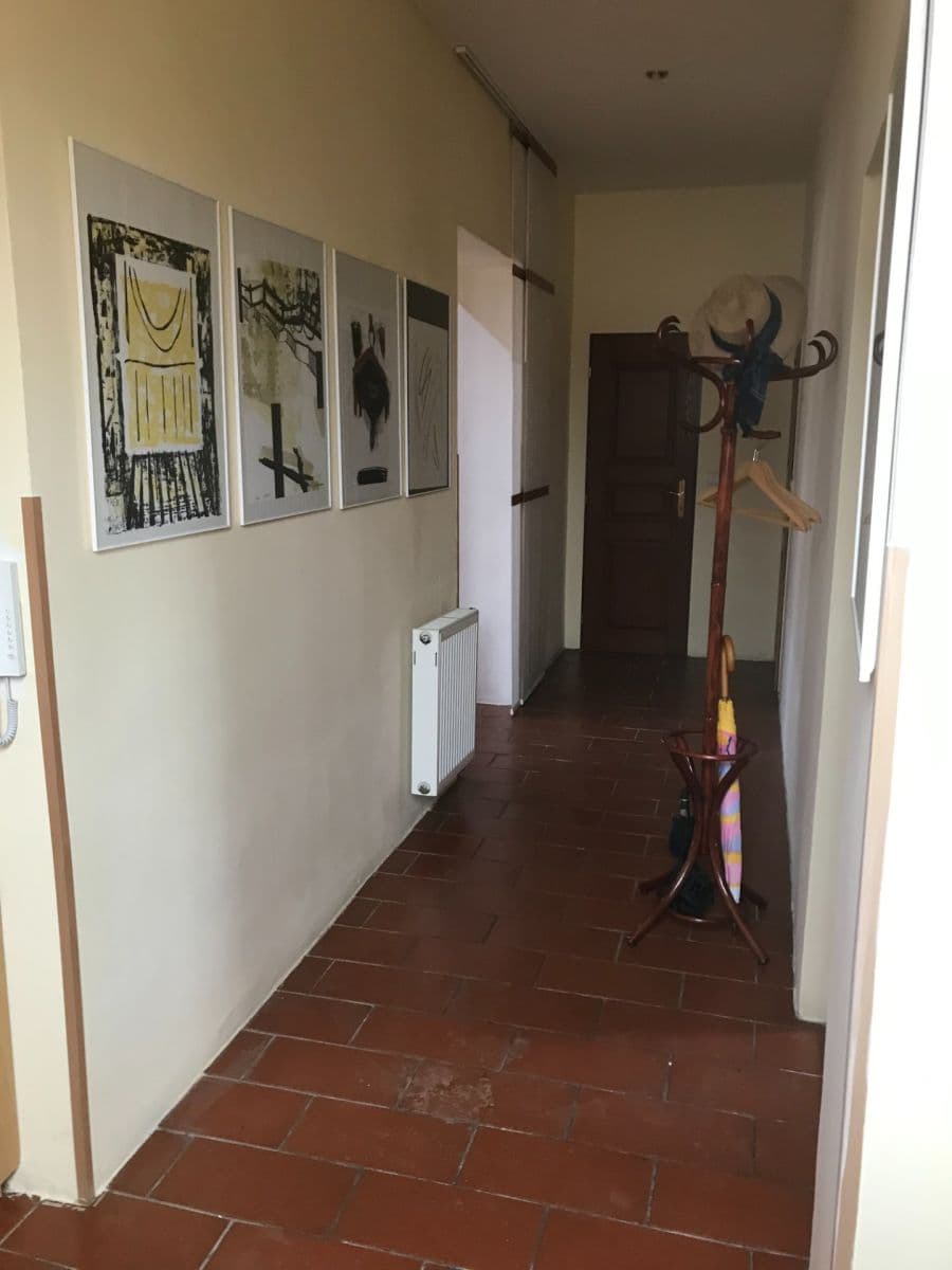 Prenájom kancelárie 100 m², Na Rovni, Praha, Praha Prenájom kancelárie 100 m², Na Rovni, Praha, Praha