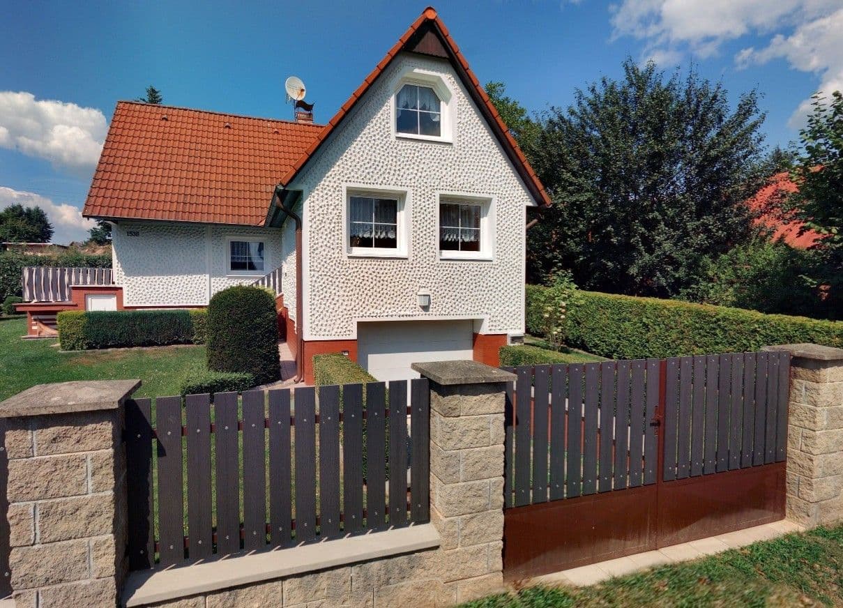 Predaj domu 110 m², pozemek 473 m², Essenská, Hradištko, Středočeský kraj Predaj domu 110 m², pozemek 473 m², Essenská, Hradištko, Středočeský kraj