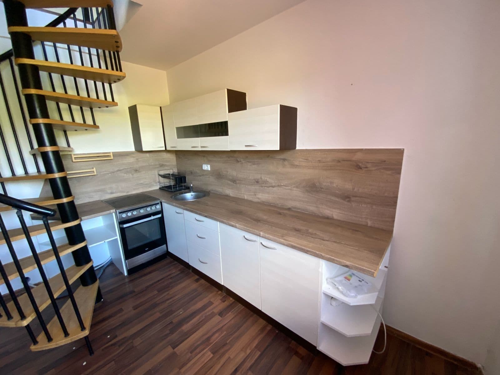 Predaj bytu 1-izbový 36 m², Herejkova, Starý Plzenec, Plzeňský kraj Predaj bytu 1-izbový 36 m², Herejkova, Starý Plzenec, Plzeňský kraj