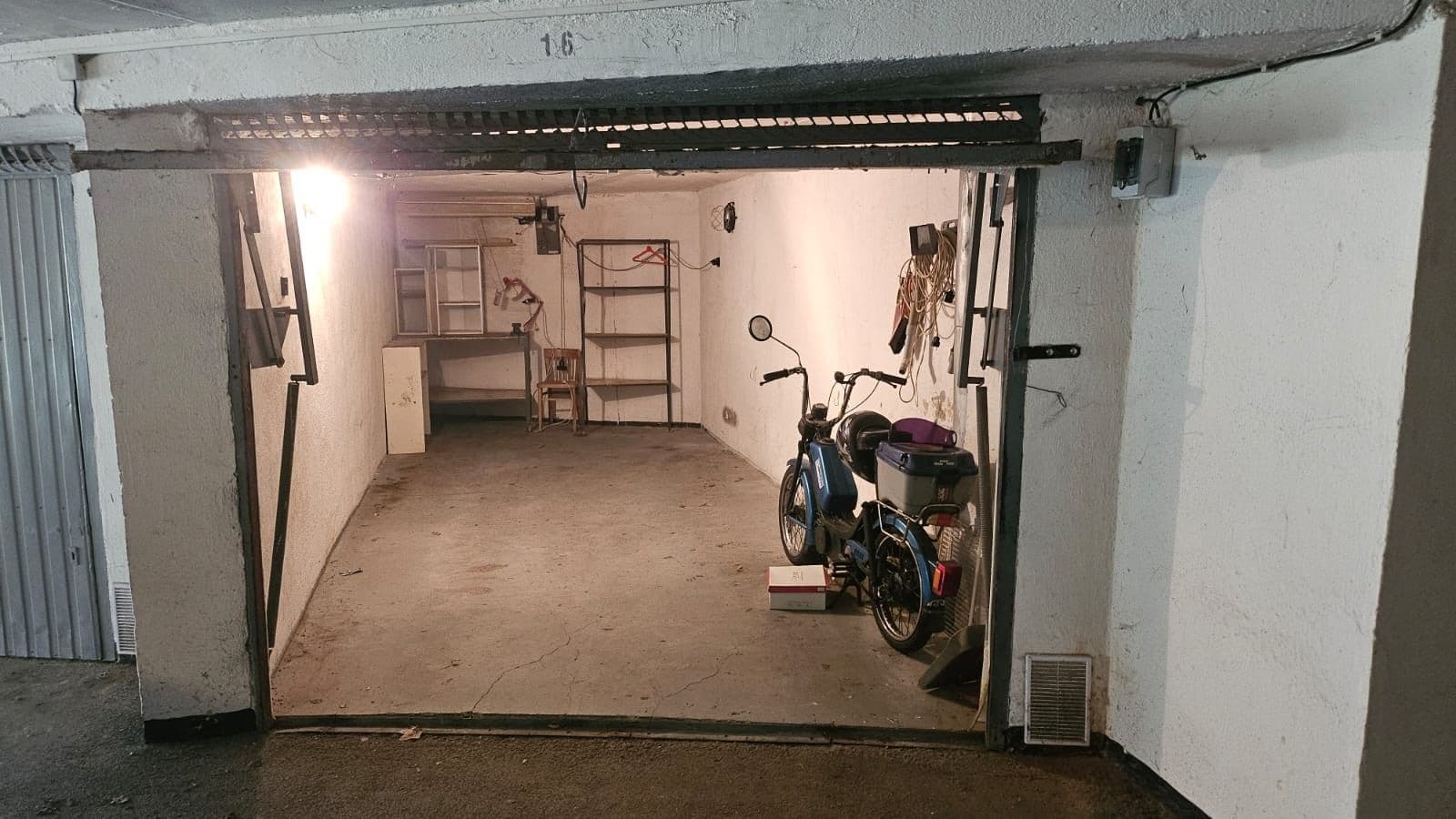 Prenájom garáže 20 m², Jablonec nad Nisou, Liberecký kraj Prenájom garáže 20 m², Jablonec nad Nisou, Liberecký kraj