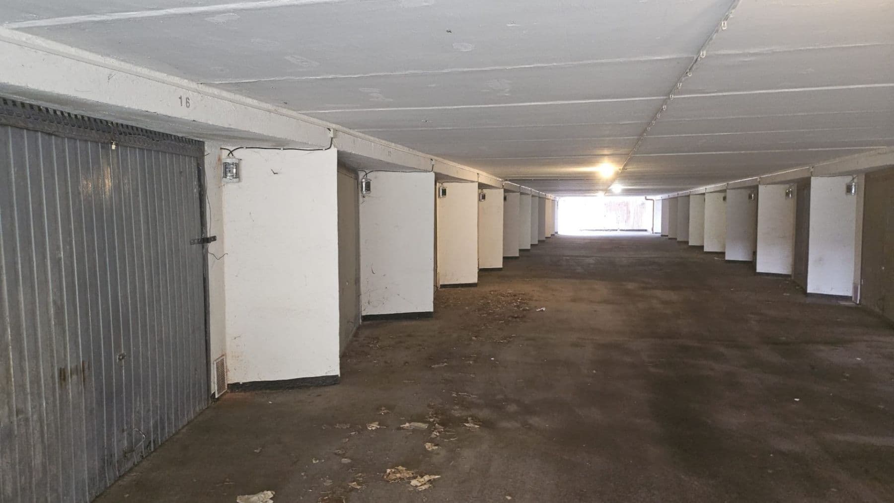 Prenájom garáže 20 m², Jablonec nad Nisou, Liberecký kraj Prenájom garáže 20 m², Jablonec nad Nisou, Liberecký kraj