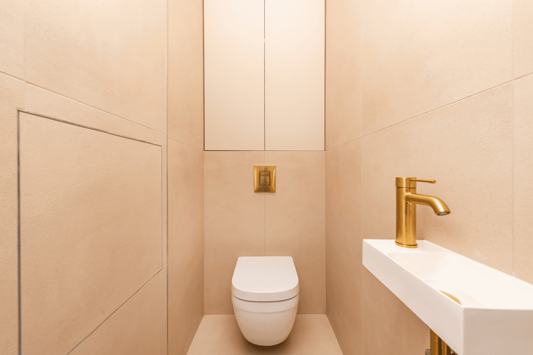 Predaj bytu 4-izbový 100 m², Československé armády, Praha, Praha Predaj bytu 4-izbový 100 m², Československé armády, Praha, Praha