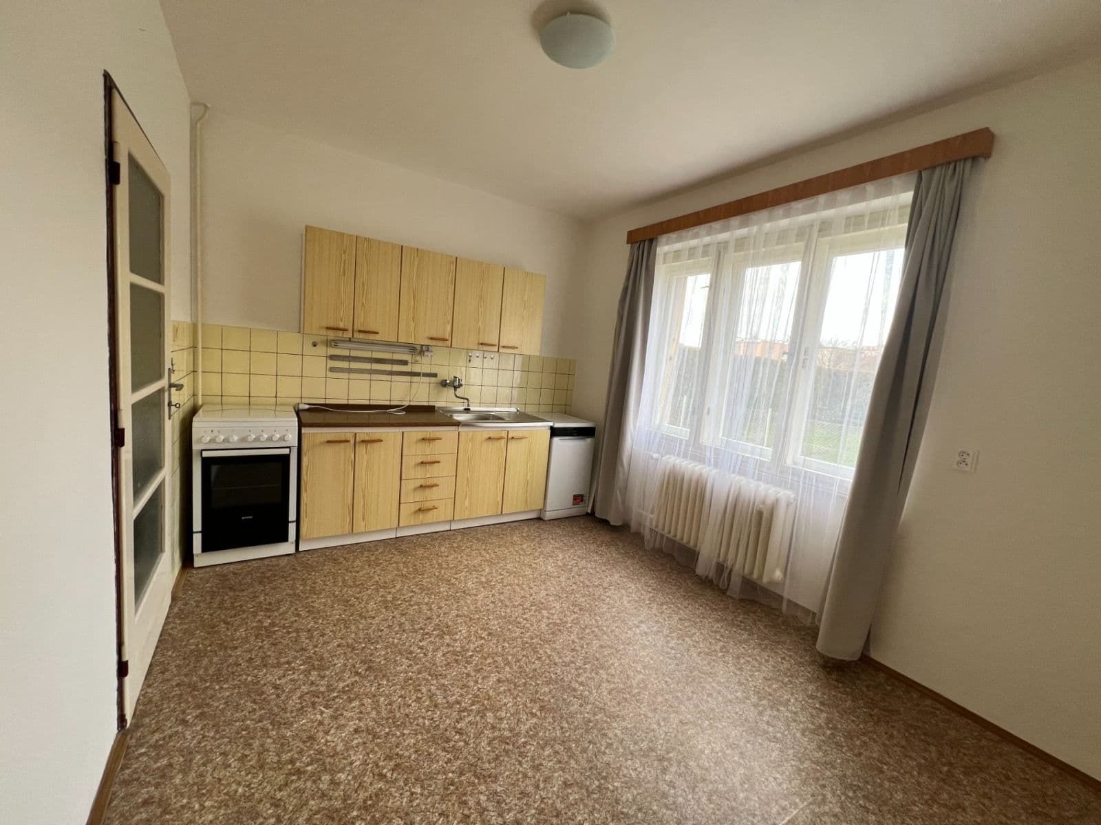 Prenájom bytu 2-izbový 68 m², Internacionální, Praha, Praha Prenájom bytu 2-izbový 68 m², Internacionální, Praha, Praha