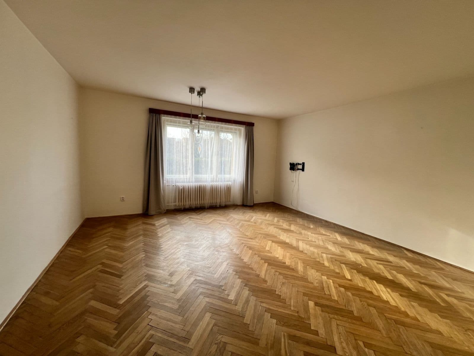 Prenájom bytu 2-izbový 68 m², Internacionální, Praha, Praha Prenájom bytu 2-izbový 68 m², Internacionální, Praha, Praha