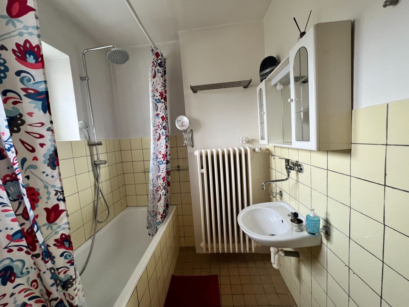 Prenájom bytu 2-izbový 68 m², Internacionální, Praha, Praha Prenájom bytu 2-izbový 68 m², Internacionální, Praha, Praha