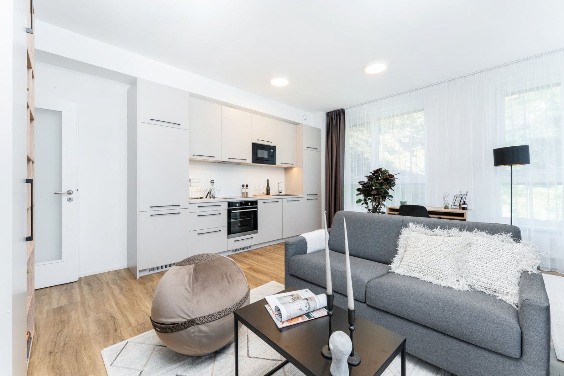 Prenájom bytu 2-izbový 58 m², Odkolkova, Praha, Praha Prenájom bytu 2-izbový 58 m², Odkolkova, Praha, Praha