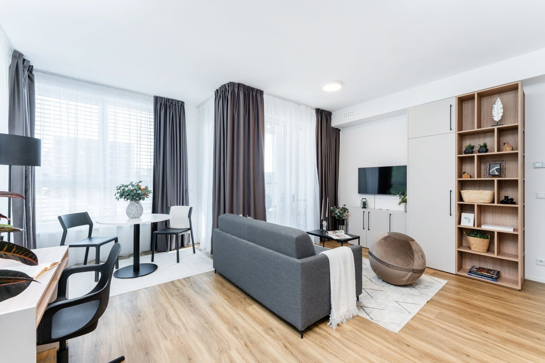 Prenájom bytu 2-izbový 58 m², Odkolkova, Praha, Praha Prenájom bytu 2-izbový 58 m², Odkolkova, Praha, Praha
