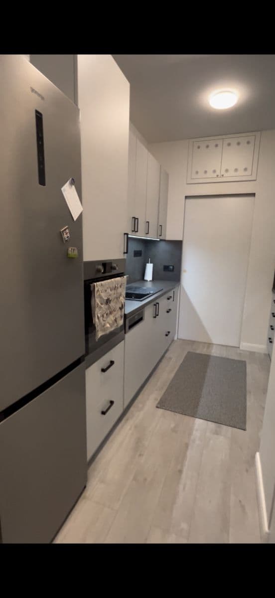 Prenájom bytu 2-izbový 60 m², Dělnická, Praha, Praha Prenájom bytu 2-izbový 60 m², Dělnická, Praha, Praha