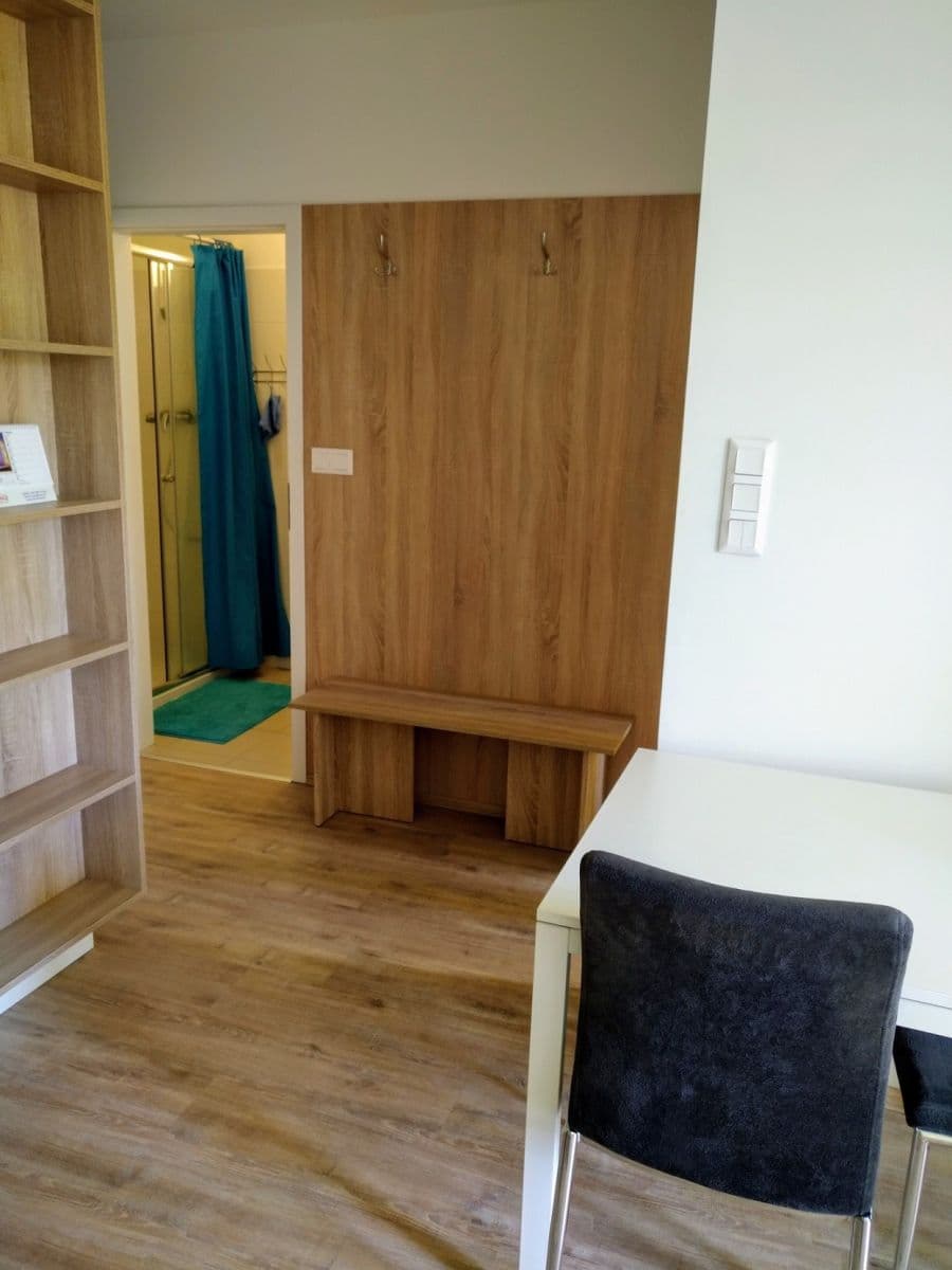 Prenájom bytu 2-izbový 41 m², Prievozská, Ružinov, Bratislavský kraj Prenájom bytu 2-izbový 41 m², Prievozská, Ružinov, Bratislavský kraj